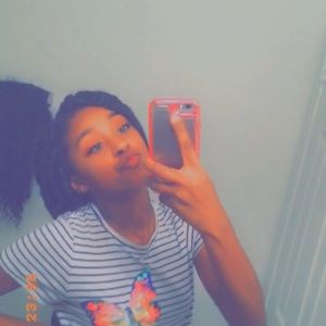 Meet your Posher, Jasmine